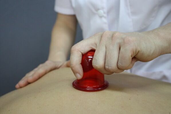 cupping massage para sa spinal osteochondrosis